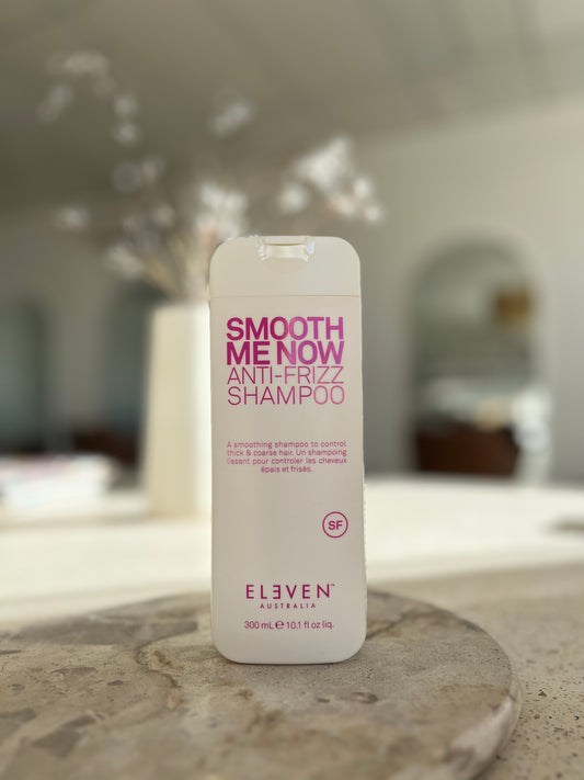 Eleven Smooth Me Now Anti Frizz Shampoo 300 mL